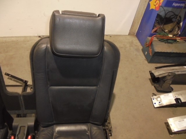 VOLVO XC90 1 generation (2002-2014) Seats 3ªFILA,CUERONEGRO,5PUERTAS 19811720