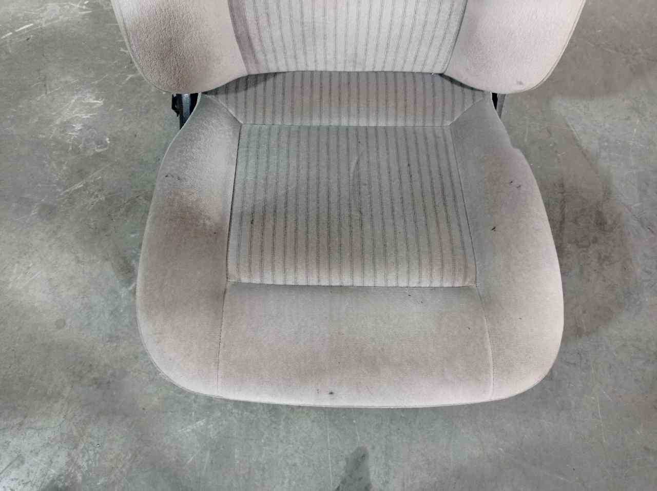 AUDI 100 S3 (1982-1990) Priekinė dešinė sėdynė 4691122, TELABEIGE, 4PUERTAS 21117304
