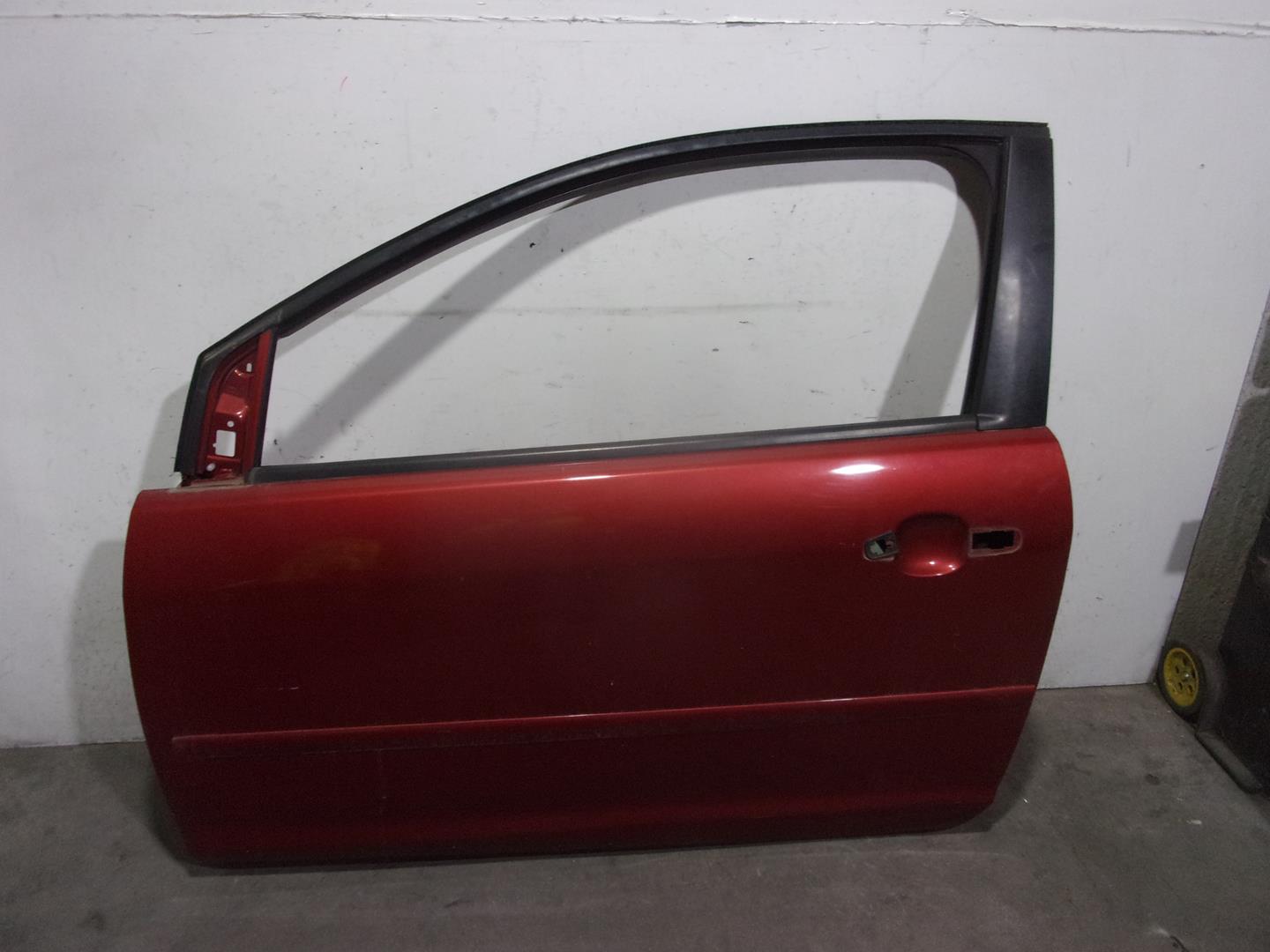 FORD Focus 2 generation (2004-2011) Front Left Door 1505766, GRANATE, 3PUERTAS 24224082