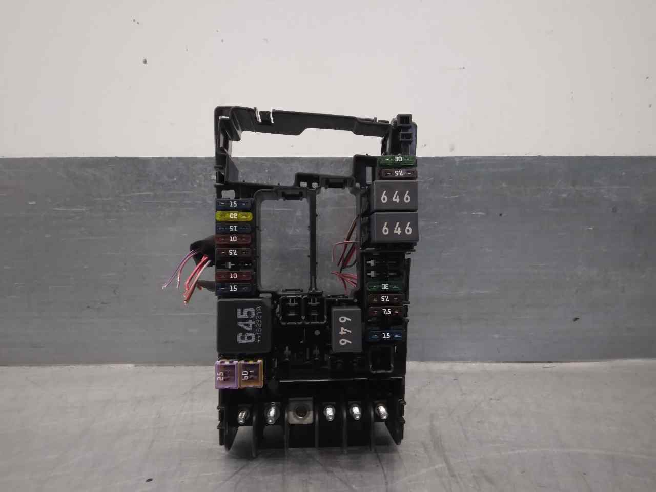 VOLKSWAGEN Golf 7 generation (2012-2024) Fuse Box 5Q0937125G, 141416140718 19909705