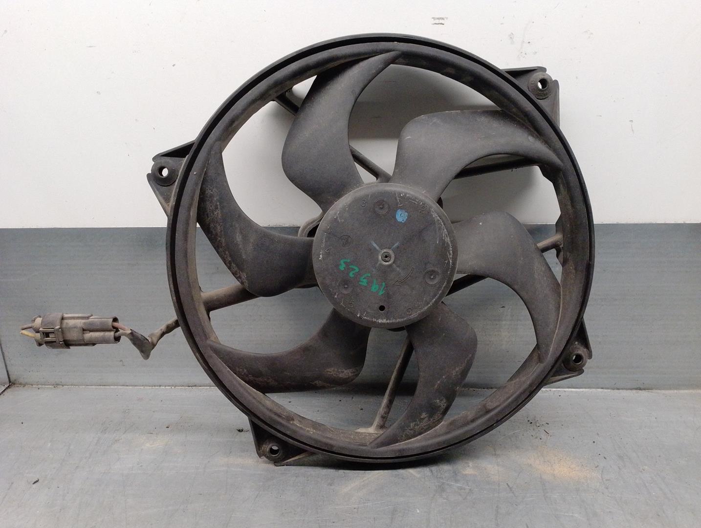 PEUGEOT 307 1 generation (2001-2008) Difūzoriaus ventiliatorius 1253A9, 1831294016B 22781572