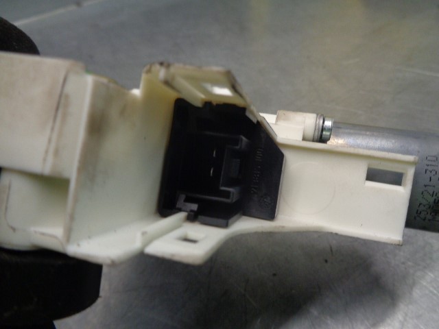 AUDI A6 C6/4F (2004-2011) Rear Right Door Window Regulator 8K0959812A, 2PINES, 5PUERTAS 19818329