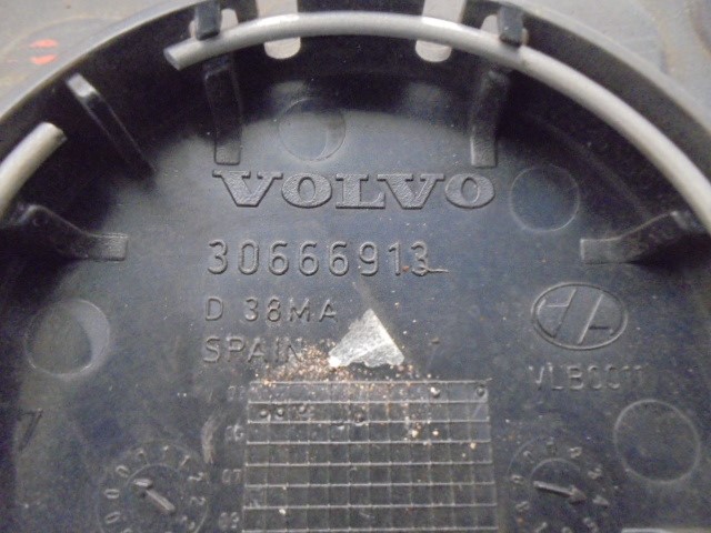 VOLVO S40 2 generation (2004-2012) Капачки за джанти 30666913 19789095