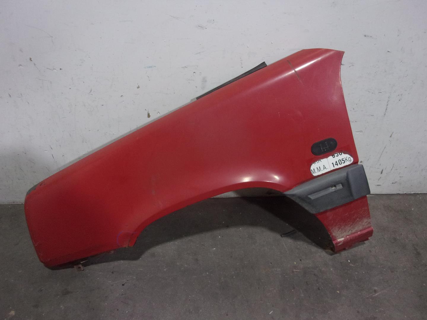 RENAULT Express Garde-boue avant gauche 7750755712, ROJA 23756737