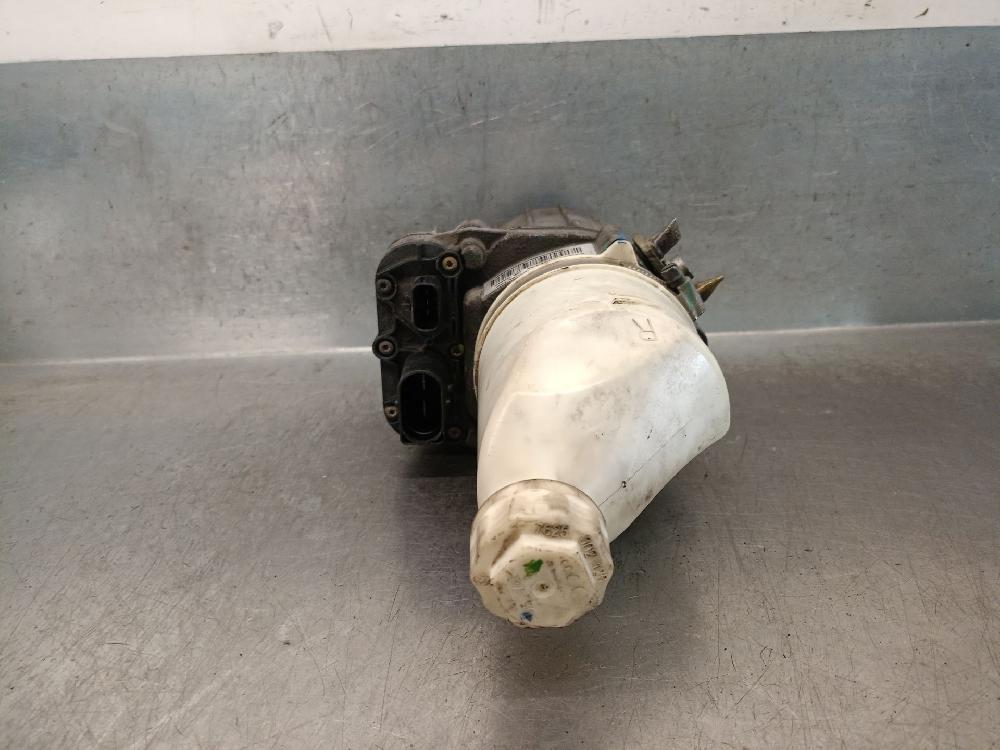 Bomba de servodirección Z18XE 13188613 de Opel Astra h (a04) 2007-2014 125 CV con 250000 km - pieza usada