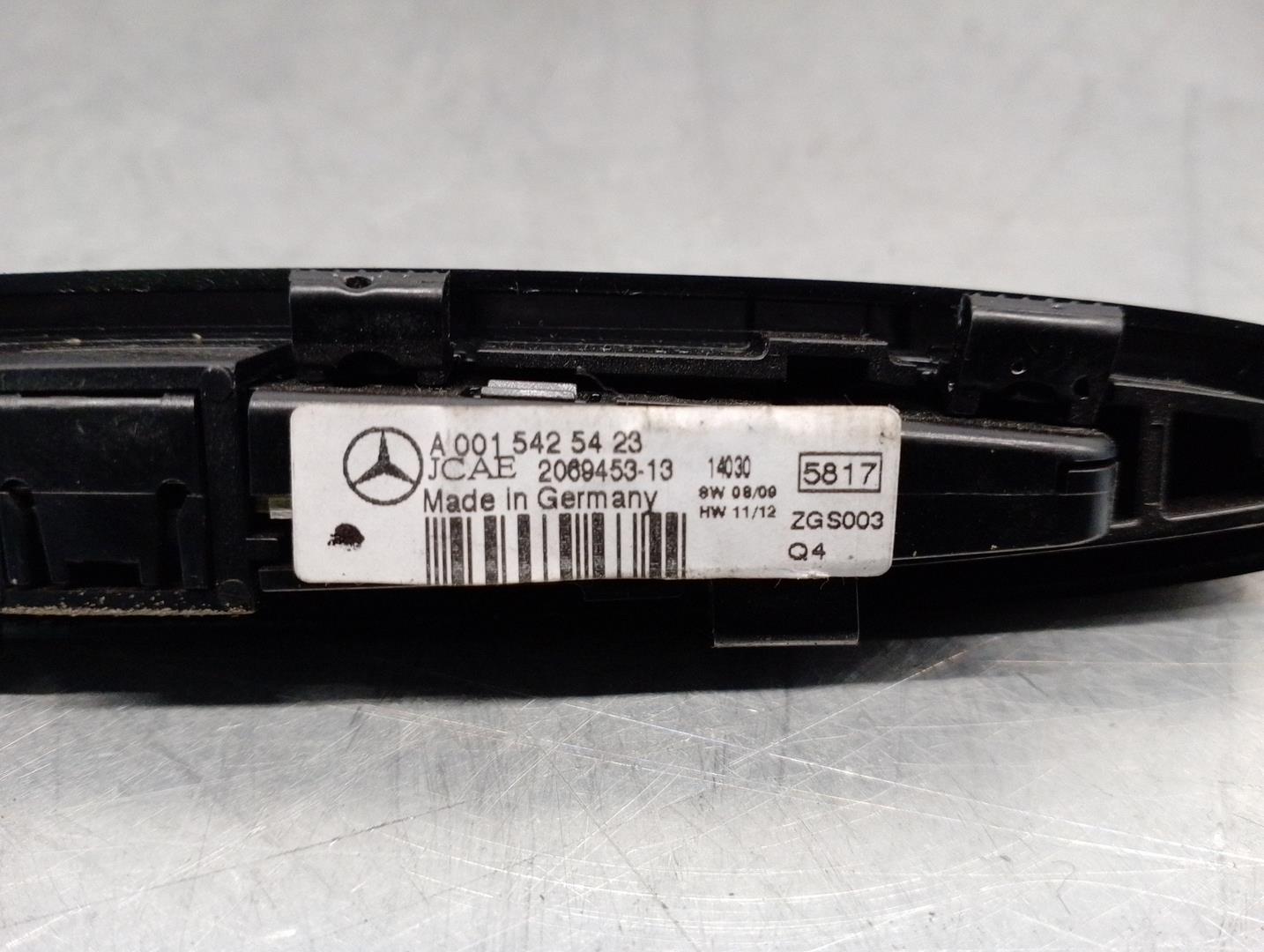 MERCEDES-BENZ C-Class W204/S204/C204 (2004-2015) Capteur de stationnement arrière A0015425423, 206945313, VISTEON 19923467