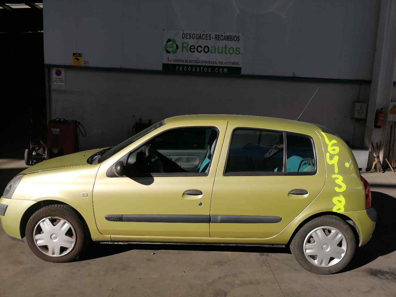 TOYOTA Clio 2 generation (1998-2013) Стартер M000T91581, 8200426577+ 19839792