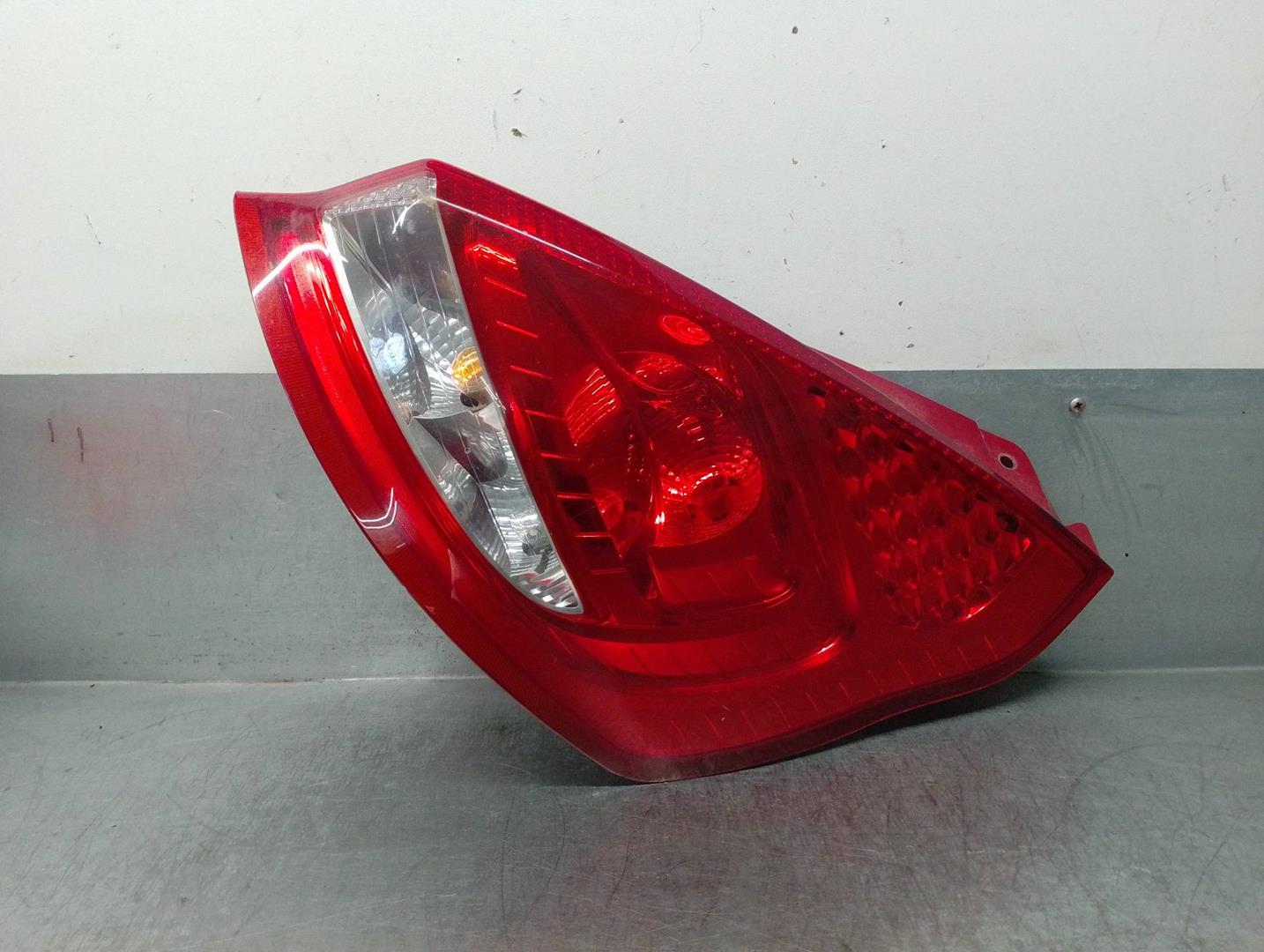FORD Fiesta 5 generation (2001-2010) Rear Right Taillight Lamp 8A6113404A, 5PUERTAS 21733099