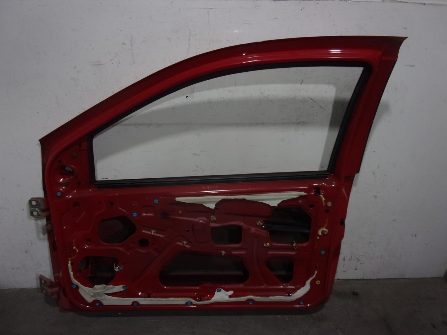 FIAT Front Right Door 51744976, ROJA, 3PUERTAS 24200753