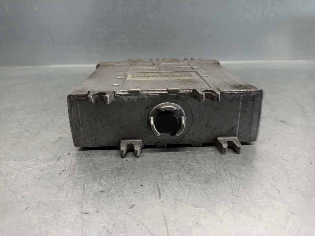 RENAULT Megane 1 generation (1995-2003) Engine Control Unit ECU 19840119