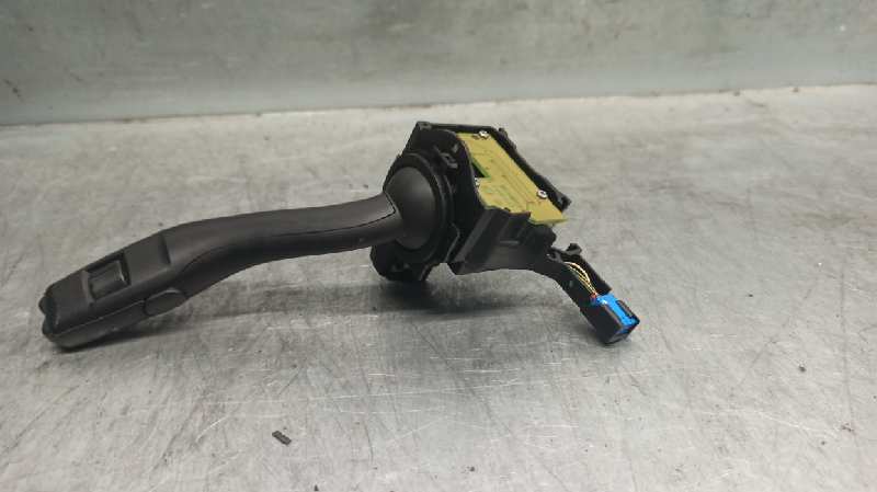 AUDI A3 8P (2003-2013) Indicator Wiper Stalk Switch 8P0953519A 19743184