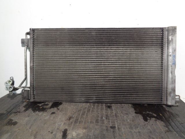 VOLKSWAGEN Transporter T5 (2003-2015) Radiator aer condiționat 7H0820411E, M2014001 21117737