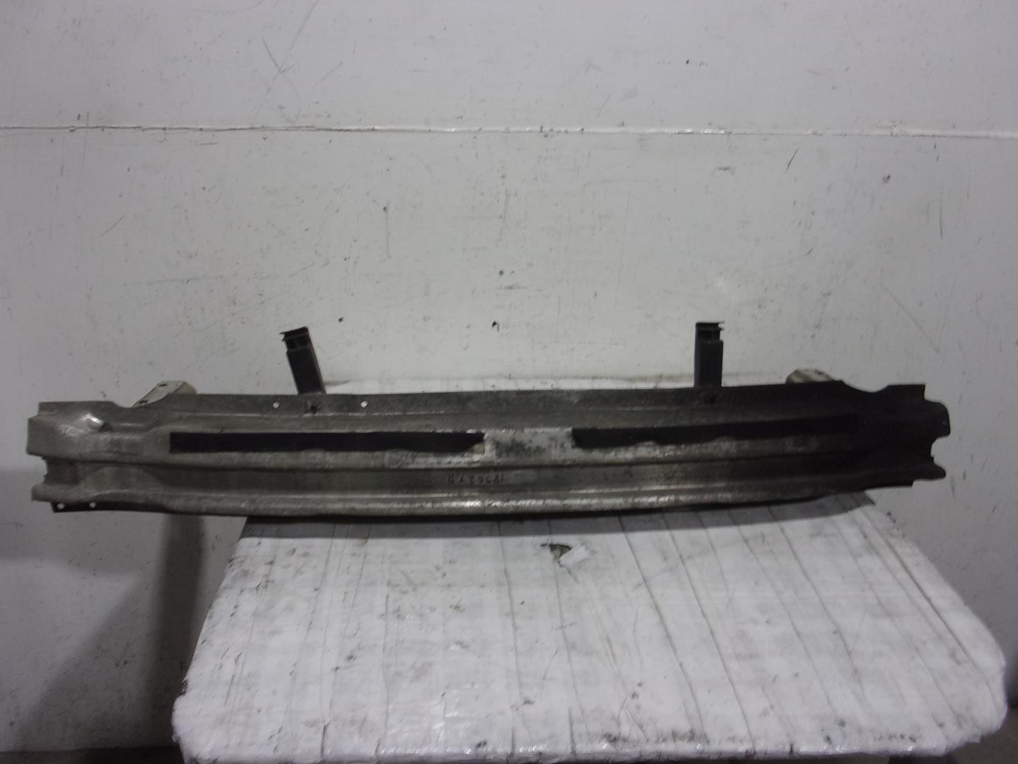 AUDI A4 B7/8E (2004-2008) Galinio bamperio balkis 8E0807313L, DEALUMINIO, 5PUERTAS 21731168