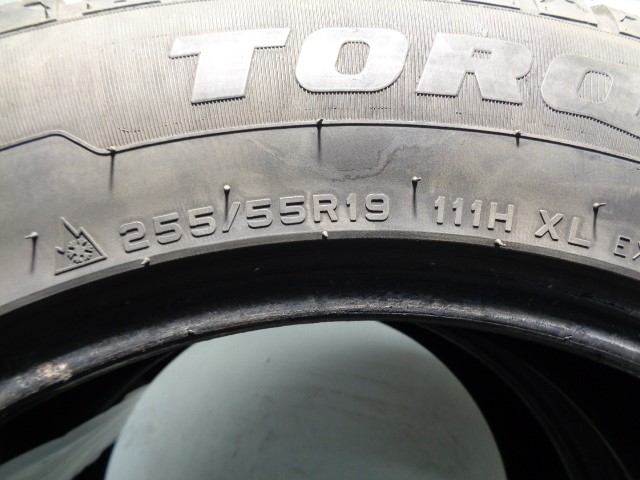 LAND ROVER Discovery 4 generation (2009-2016) Tire 25555R19111H, TORQUE, TQ022 19893226