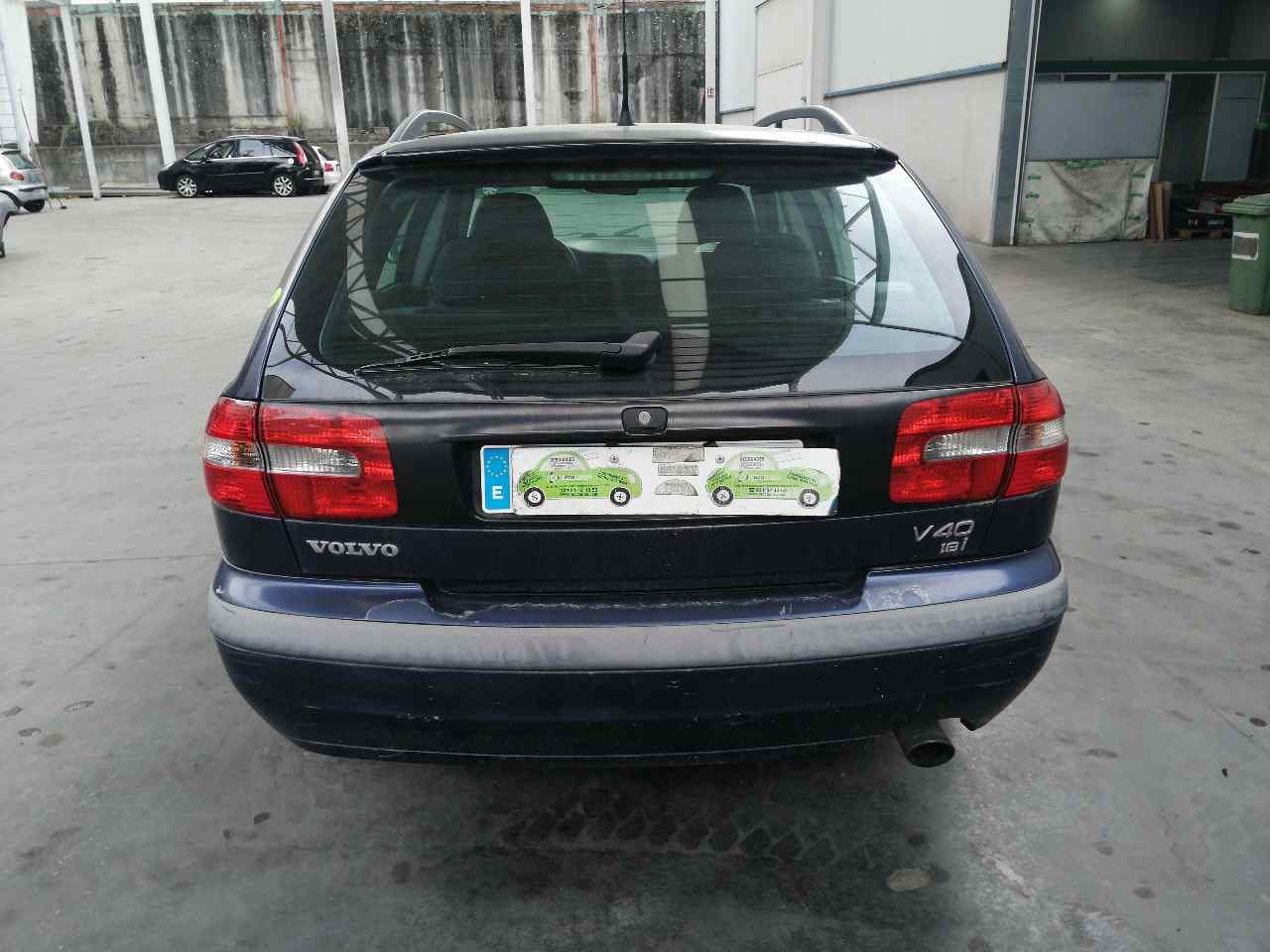 VOLVO V40 1 generation (1996-2004) Μπροστινό δεξί μπράτσο 30887033 19804748