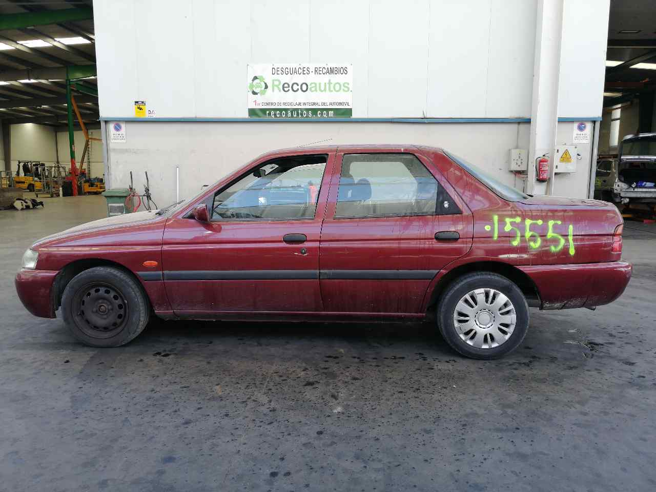 TOYOTA Porte avant gauche 4PUERTAS, 4PUERTAS+GRANATE 19815165