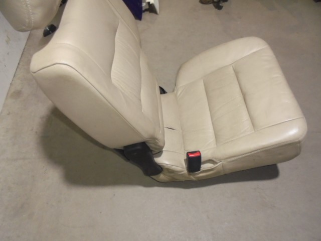 VOLKSWAGEN Pajero 3 generation (1999-2006) Rear Seat 5PUERTAS, 5PUERTAS+CUEROBEIGE 19791026