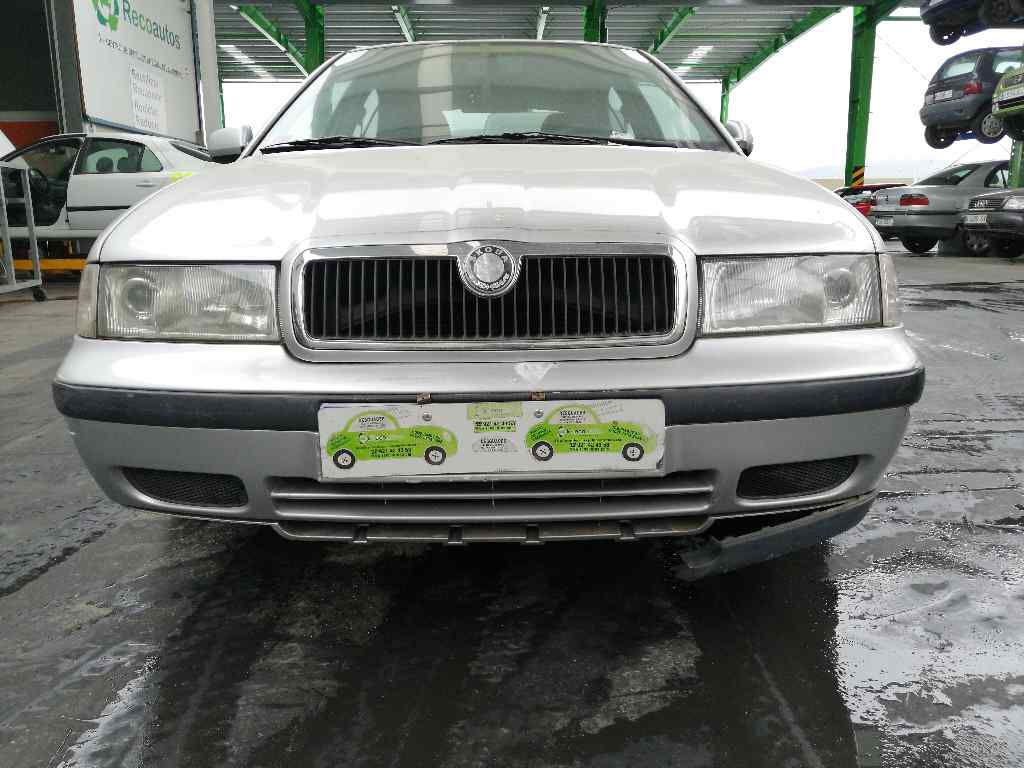 VAUXHALL Octavia 1 generation (1996-2010) Priekinių kairių durų išorinė rankenėlė 21695450