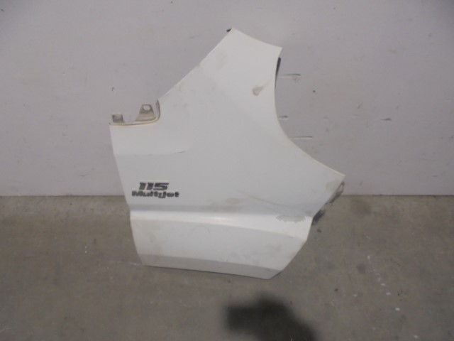 FIAT Front Right Fender +BLANCA 19815172