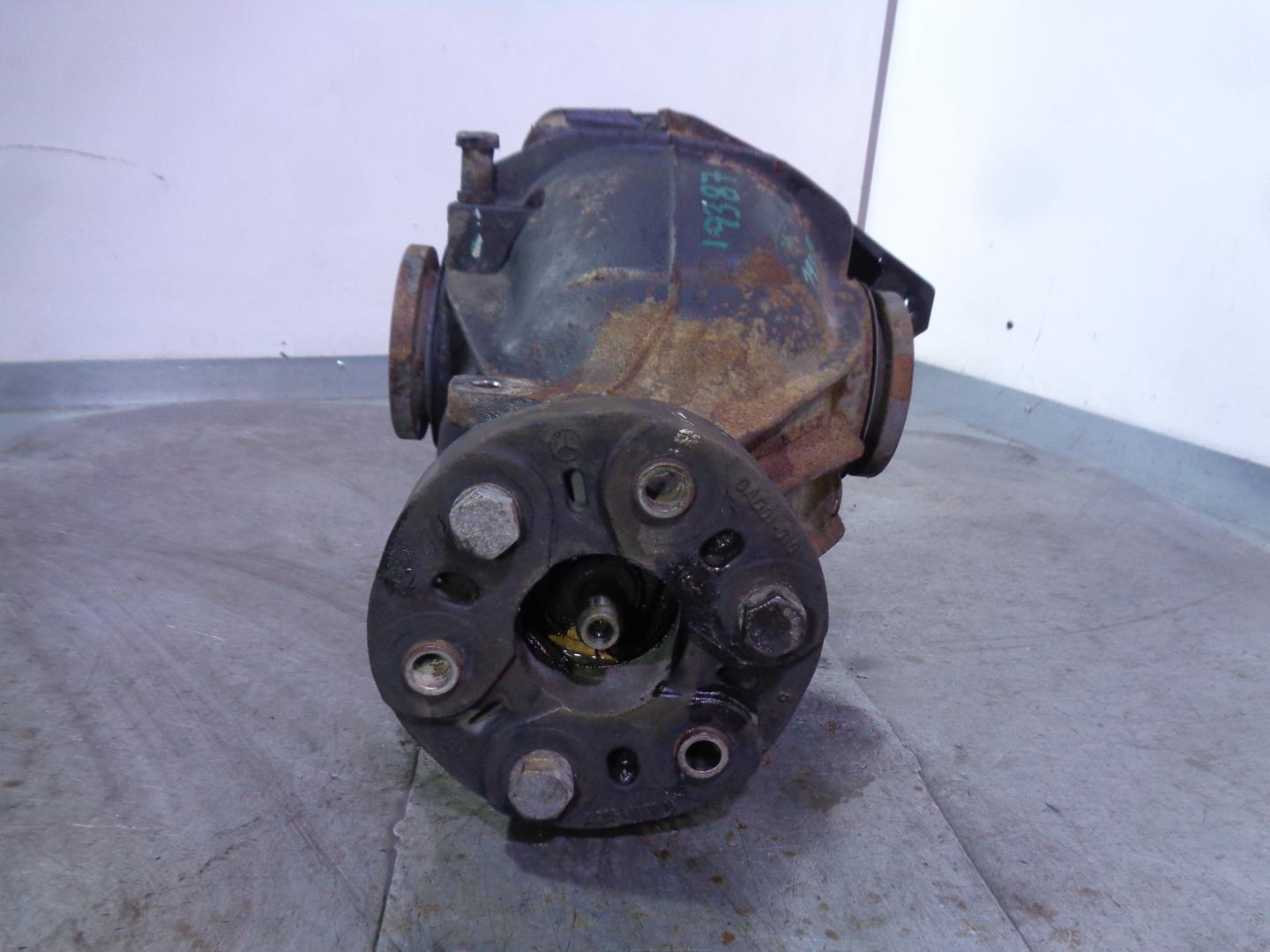 MERCEDES-BENZ C-Class W203/S203/CL203 (2000-2008) Rear Differential 2203510105, 2103513008G, 2.65 24198151