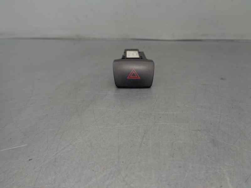 MAZDA 2 2 generation (2007-2014) Hazard button D651664H0 19724335