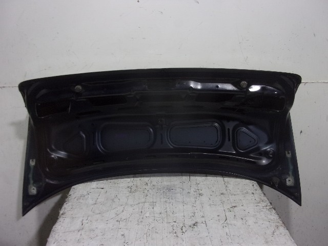 Rear door 204D4 41627003314 de Bmw 3 (e46) 2003-2005 150 CV con 273000 km - pieza usada