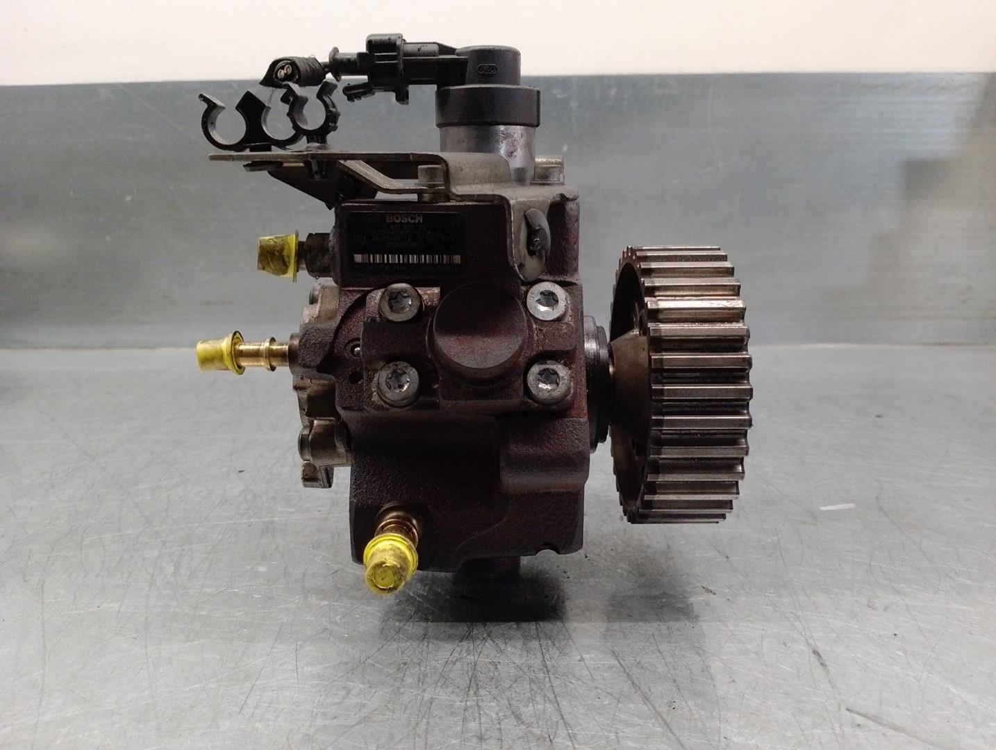 CITROËN C4 1 generation (2004-2011) High Pressure Fuel Pump 9656300380A, 0445010102 24201591