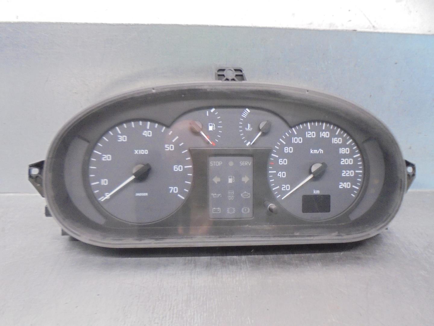 RENAULT Megane 2 generation (2002-2012) Speedometer 8200071811, 501020250000 21103747