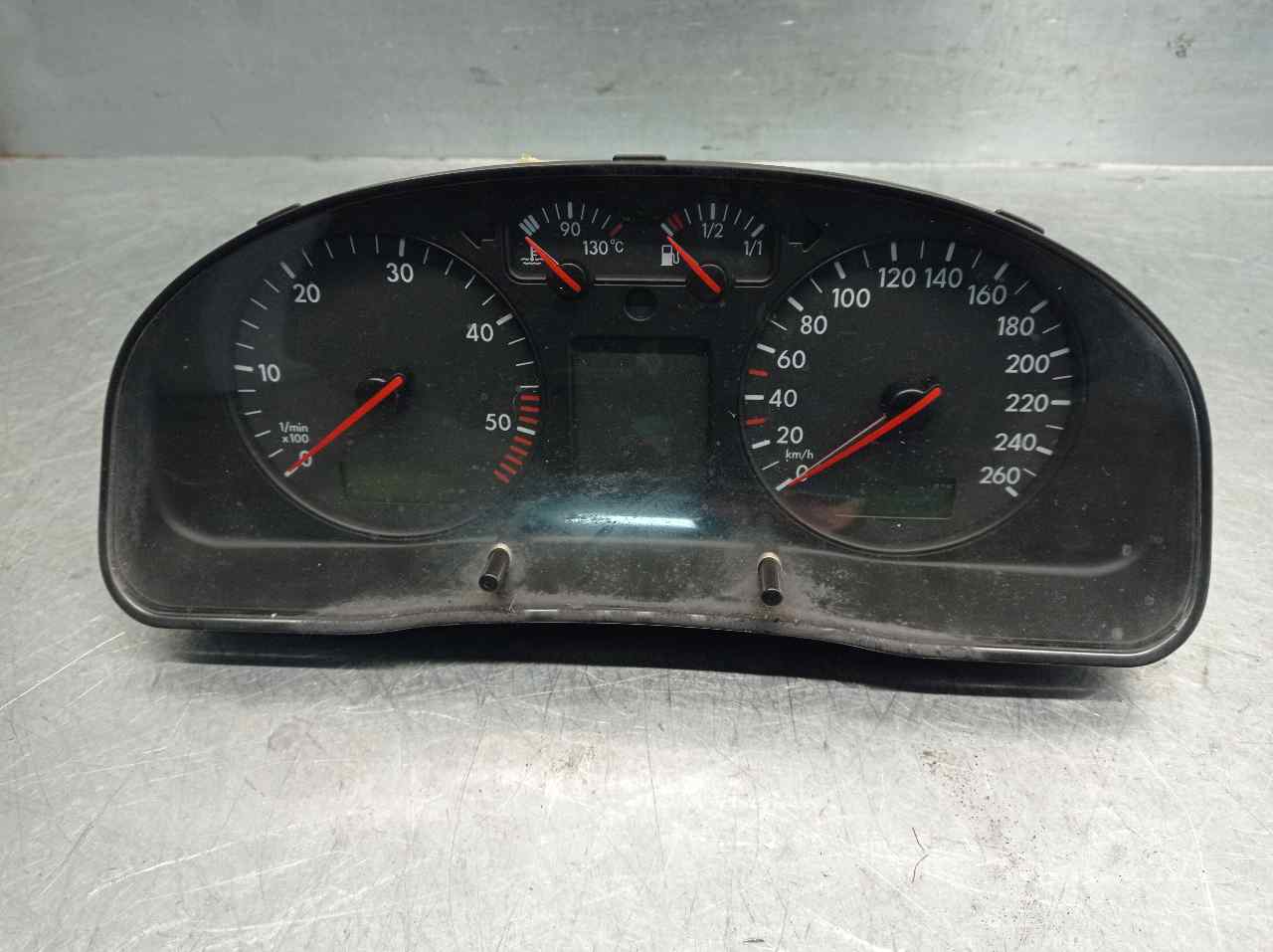 VOLKSWAGEN Passat B5 (1996-2005) Speedometer VDO,VDO+110008960019 21696327