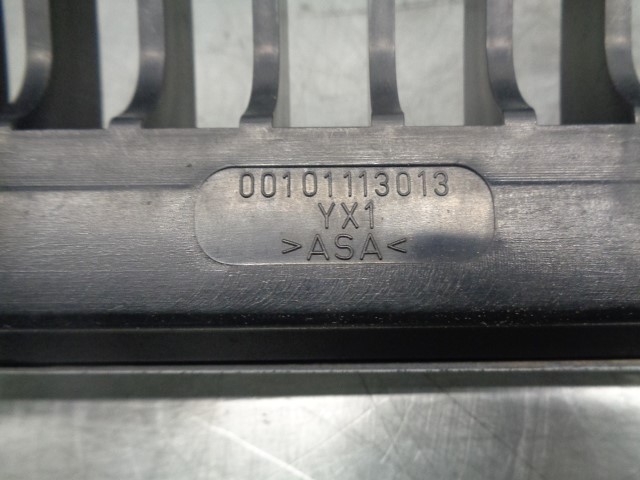 SKODA Octavia 1 generation (1996-2010) Priekinės radiatoriaus grotelės 1U0853651, 00101113013 19836246