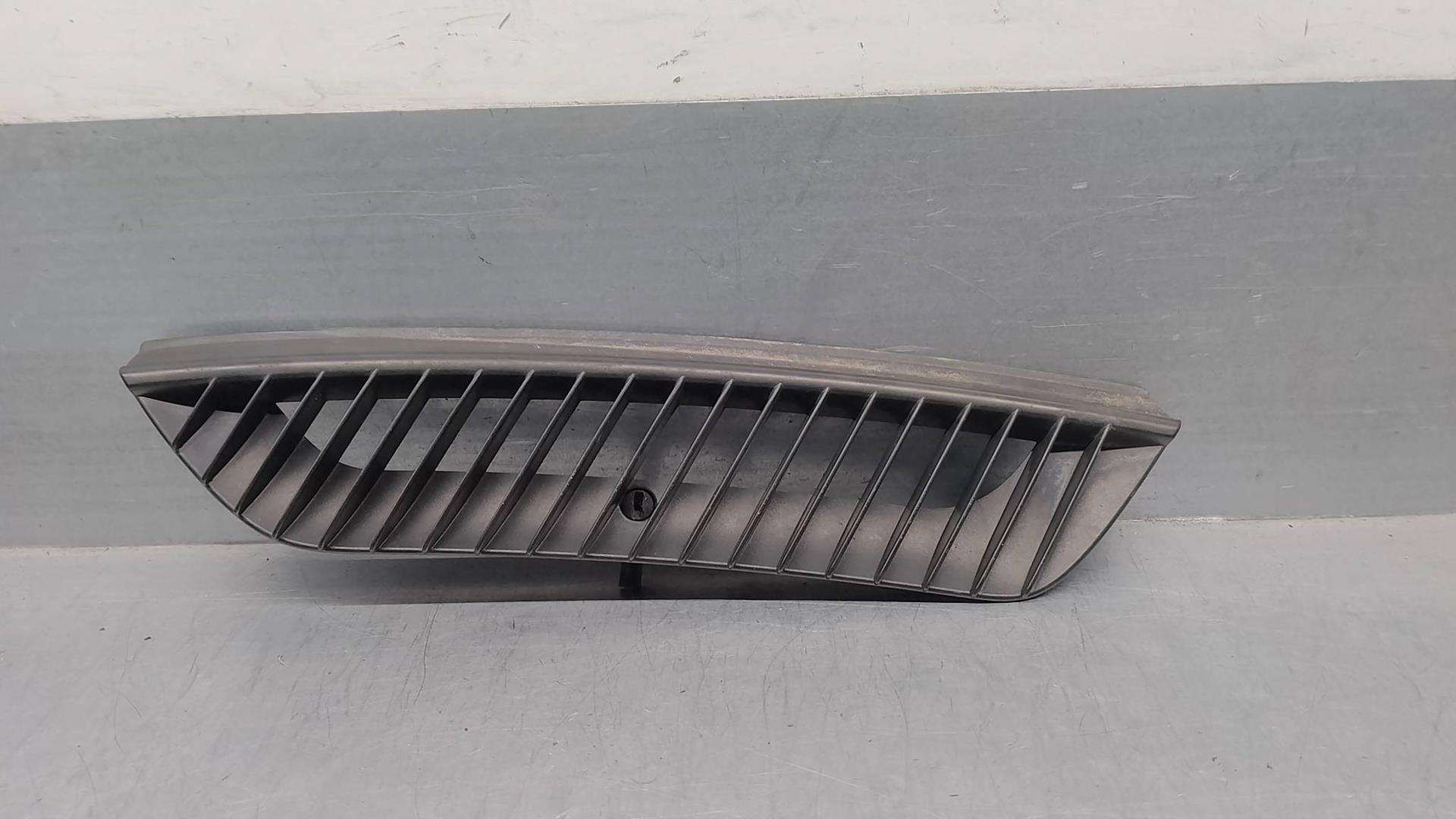SMART Fortwo 1 generation (1998-2007) Radiator Grille 0001694 23757113