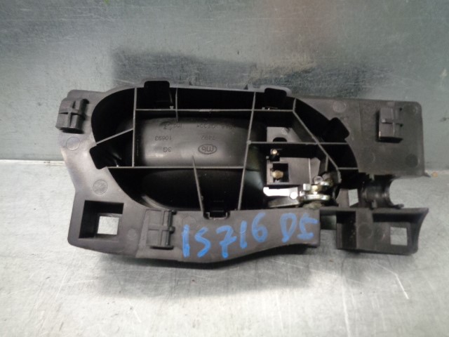 PEUGEOT 508 1 generation (2010-2020) Front Left Door Interior Handle Frame 4PUERTAS, 4PUERTAS+9685950377 19814944