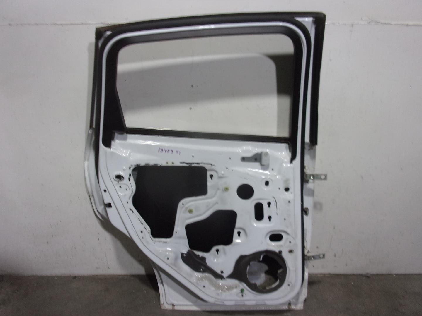 FORD C-Max 2 generation (2010-2019) Rear Left Door 1875277, BLANCAROTULADA, 5PUERTAS 23528940