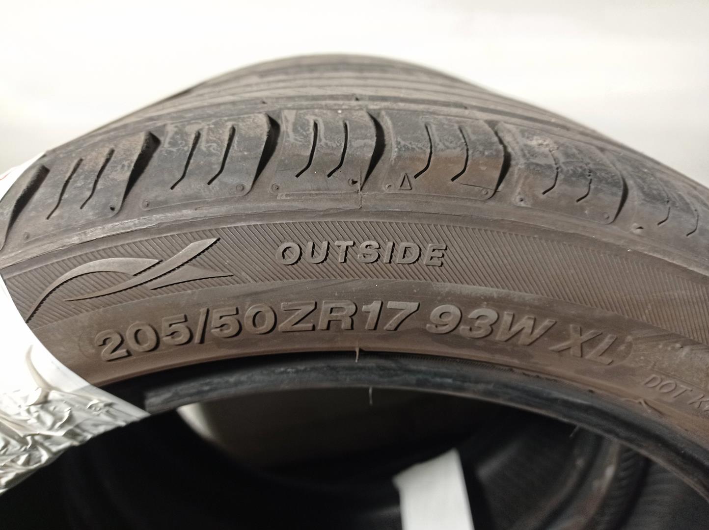 CITROËN C4 1 generation (2004-2011) Tire 20550ZR1793W, RAPID, P609 24199517