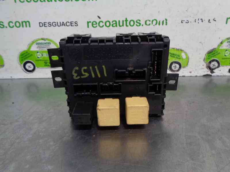 FIAT Multipla 1 generation (1999-2010) Boîte à fusibles 46517276+ 19695442