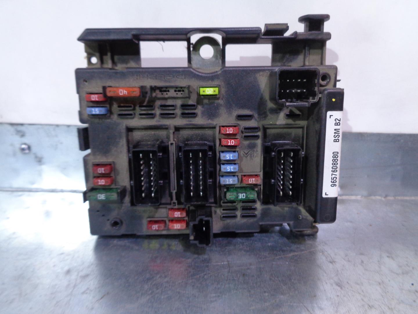 PEUGEOT 307 1 generation (2001-2008) Fuse Box 9657608880,DELPHI 21108386