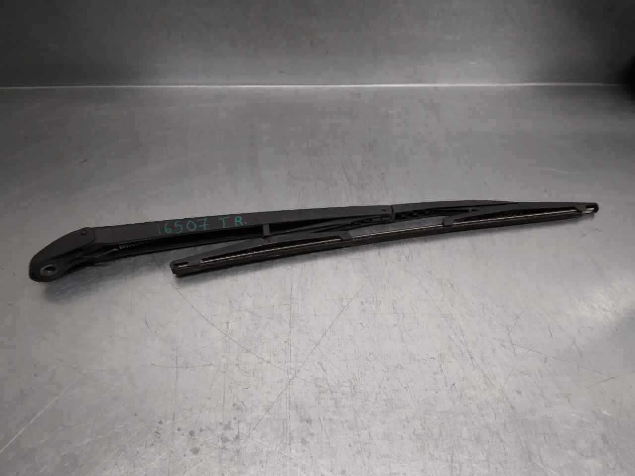 RENAULT 156 932 (1997-2007) Tailgate Window Wiper Arm 46480731+ 19842981