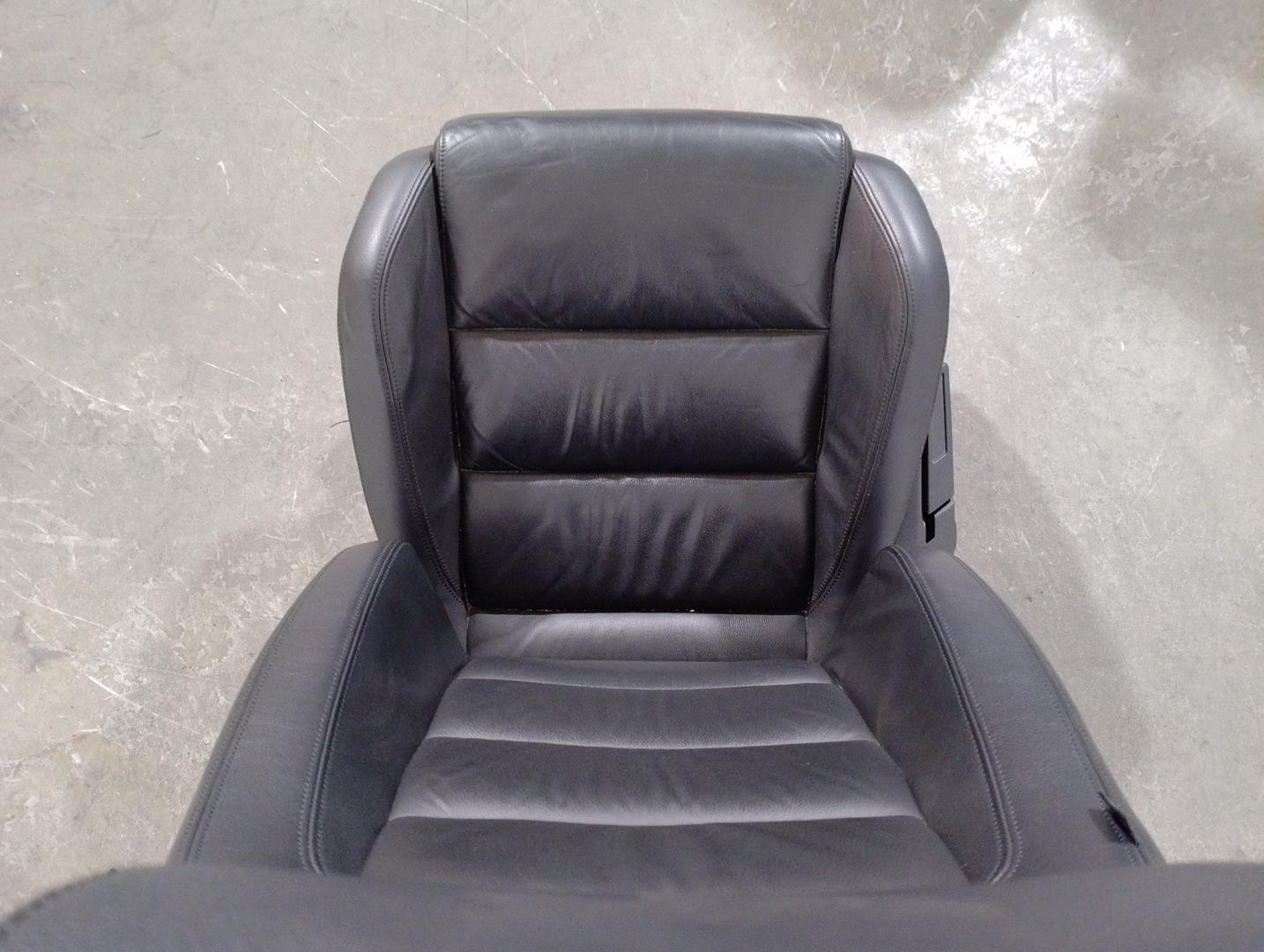 VOLKSWAGEN Golf 6 generation (2008-2015) Front Right Seat 5K3061601A, CUERONEGRO, 5PUERTAS 24210551