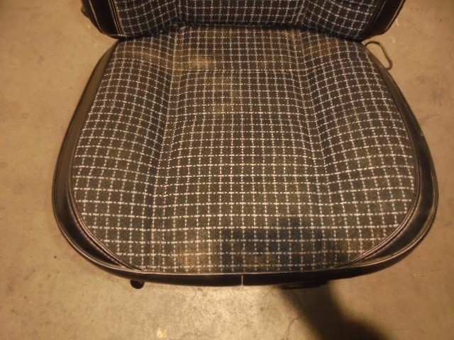JEEP Cherokee 2 generation (XJ)  (1997-2001) Priekinė dešinė sėdynė 5PUERTAS 24132038