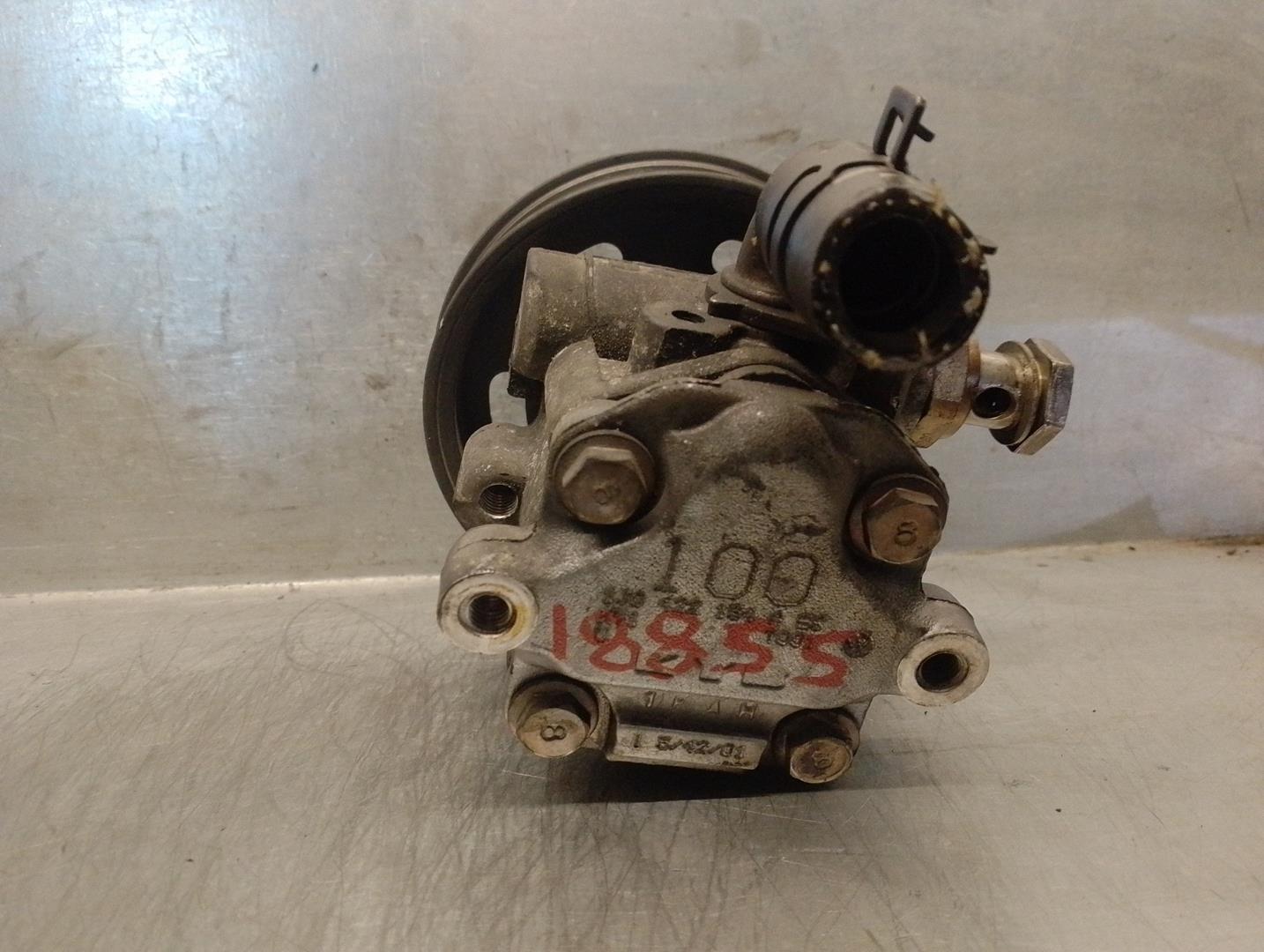 SEAT Leon 1 generation (1999-2005) Power Steering Pump 1J0422154A, KV17001, KYB 21727731