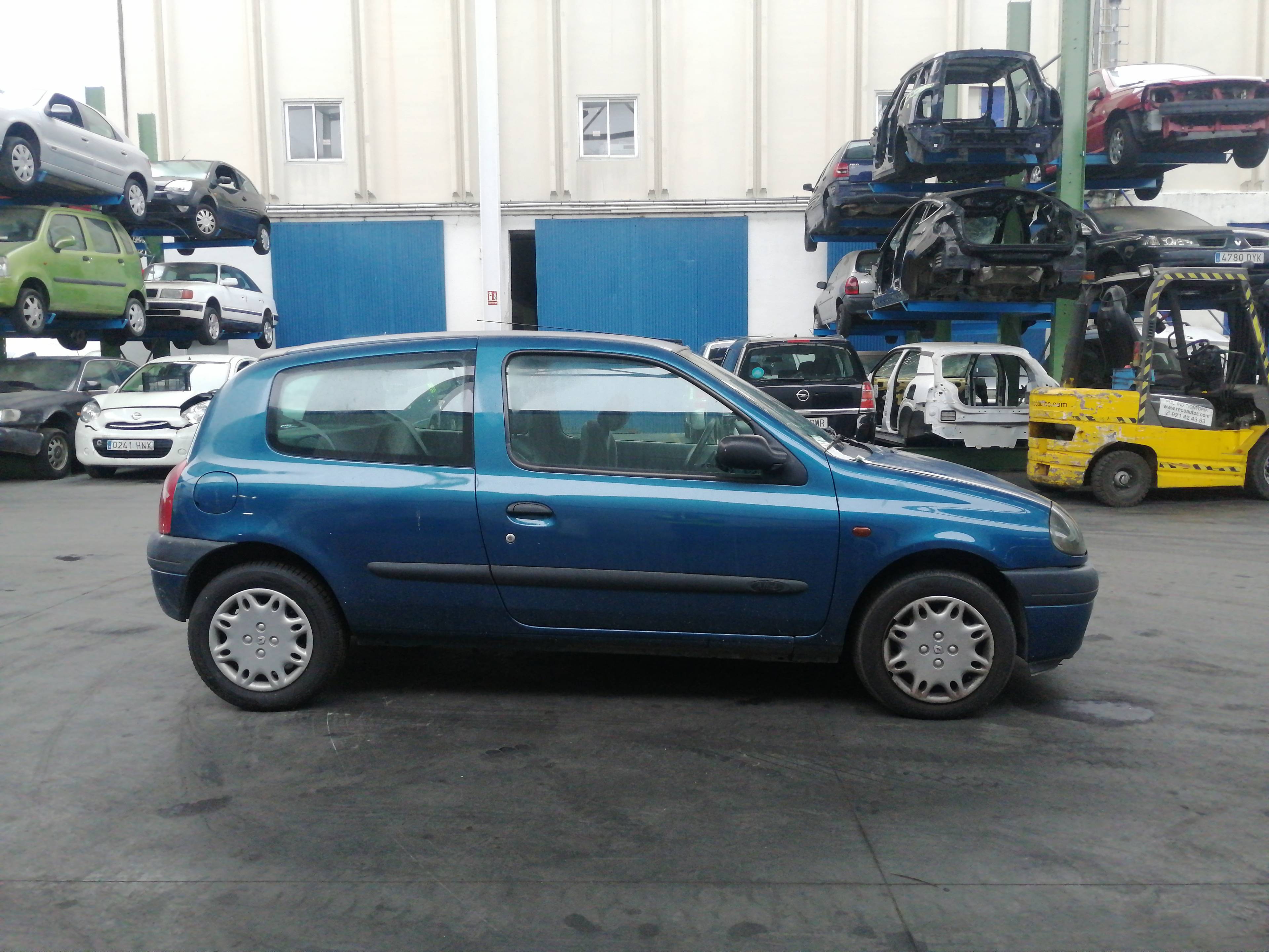 VAUXHALL Clio 2 generation (1998-2013) Термостат 8200065390 19762713