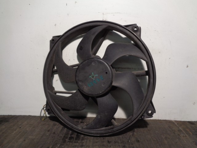 PEUGEOT 307 1 generation (2001-2008) Difūzoriaus ventiliatorius 1253A9 24156269