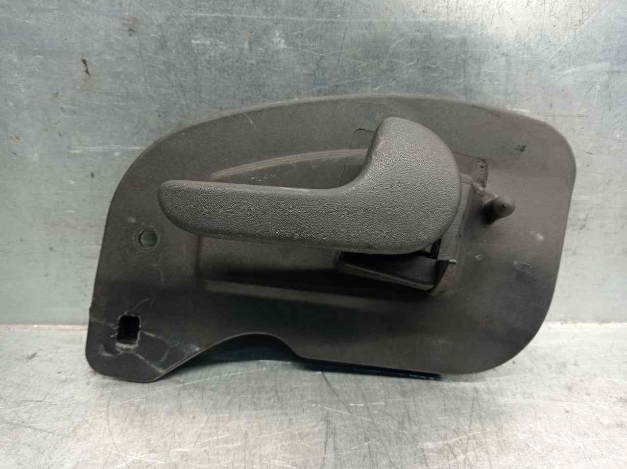 PEUGEOT Corsa C (2000-2006) Other Interior Parts 3PUERTAS, 24423524+ 19783447