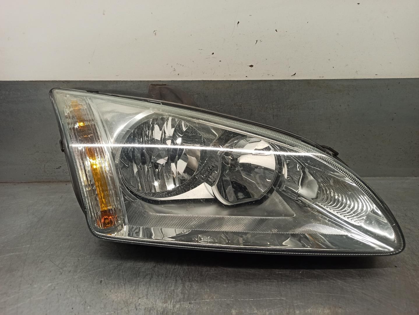 FORD Focus 2 generation (2004-2011) Front Right Headlight 1480979 24218380
