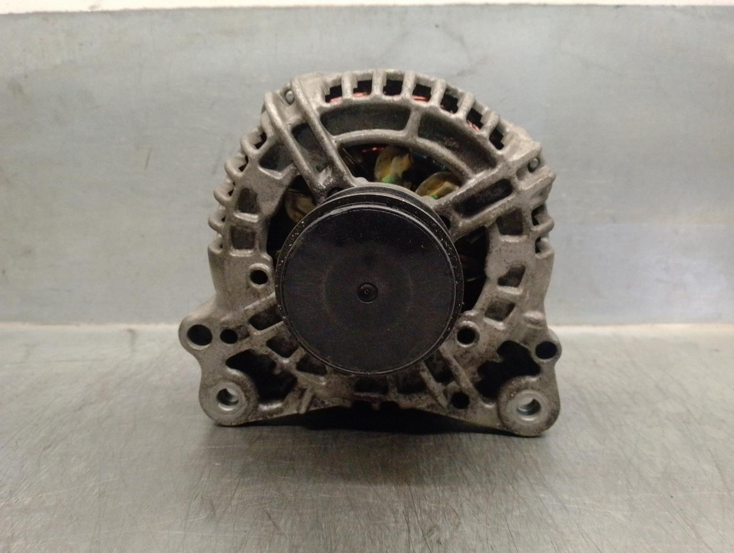 VOLKSWAGEN Polo 4 generation (2001-2009) Alternator 045903023A, 0124515022 24204730