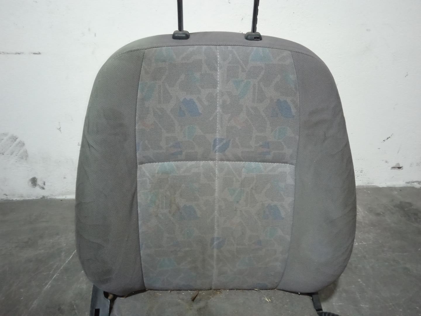 NISSAN Accent X3 (1994-2000) Front Right Seat 3PUERTAS,3PUERTAS+ 19839092