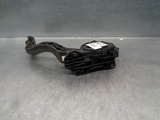 PEUGEOT 2008 1 generation (2013-2020) Other Body Parts HELLA, HELLA+6PV00994941 24122102