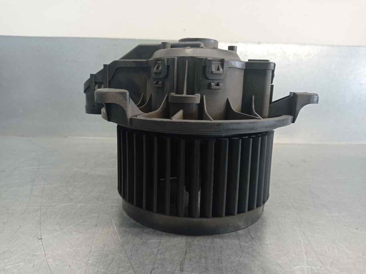 FORD B-MAX 1 generation (2012-2018) Heater Blower Fan AV1119846AB, 0130115579 19831275