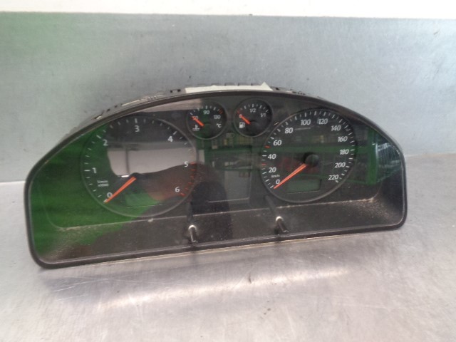 VOLKSWAGEN Transporter T5 (2003-2015) Speedometer 7H0920850M, 110080204029, VDO 21710310