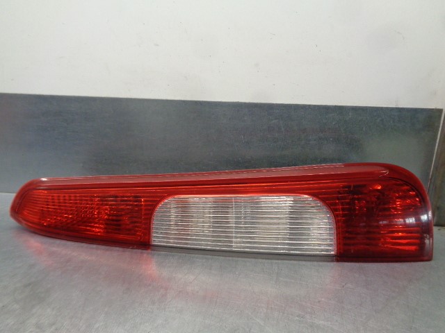 FORD C-Max 1 generation (2003-2010) Rear Right Taillight Lamp 1347454, 5PUERTAS 19806313